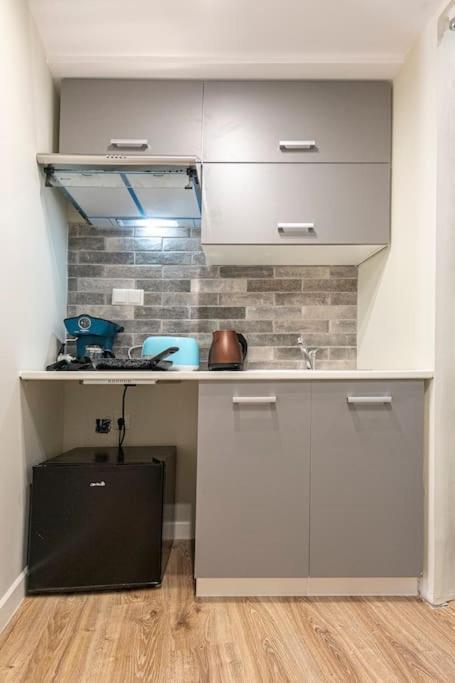 Smart Apartments Афины Экстерьер фото